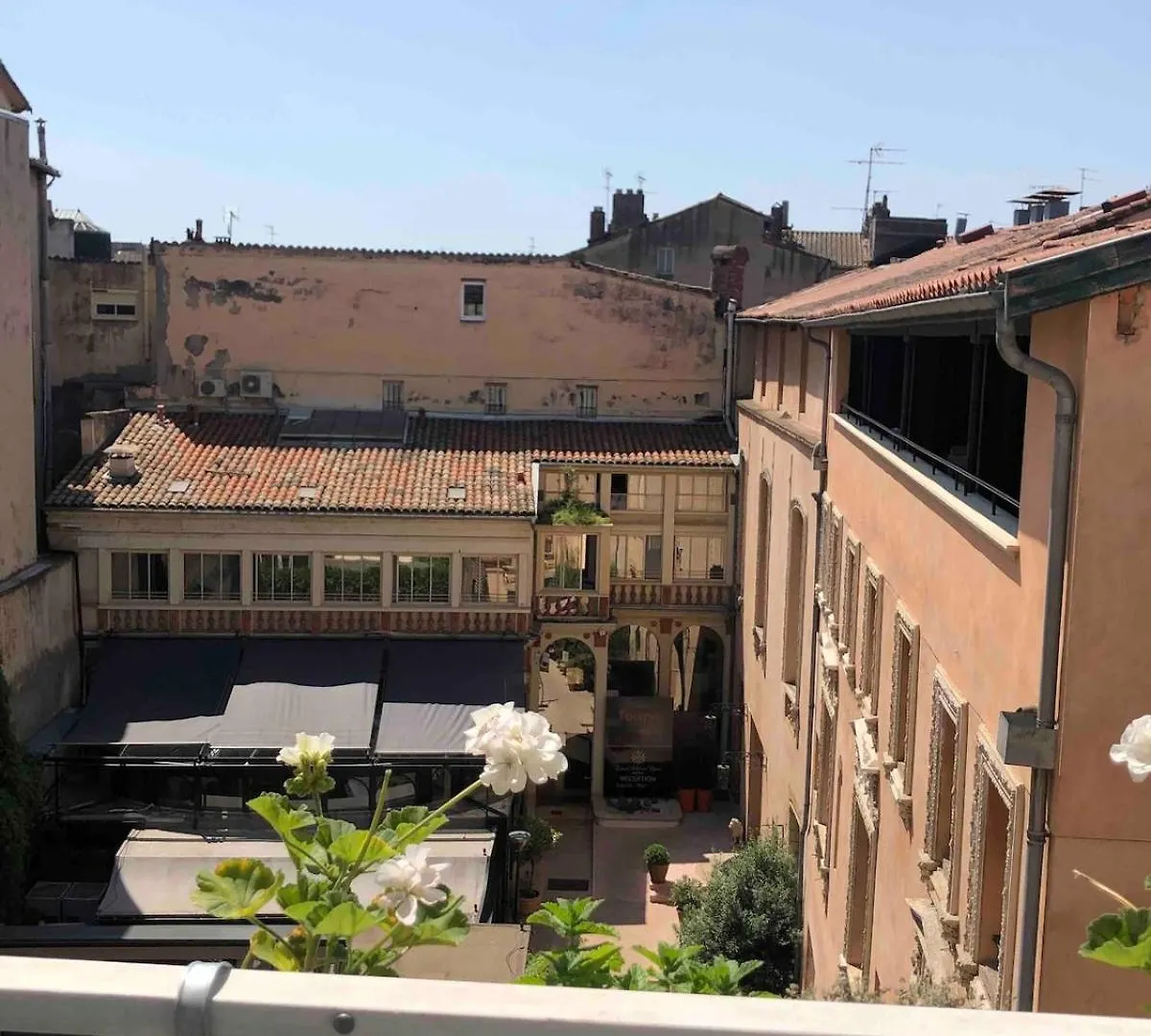 Beautiful Flat On Capitole Place Toulouse Apartmán